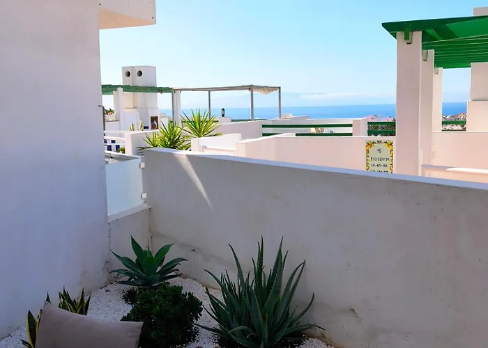 아파트 Ocean Retreat With Terrace And Tennis *