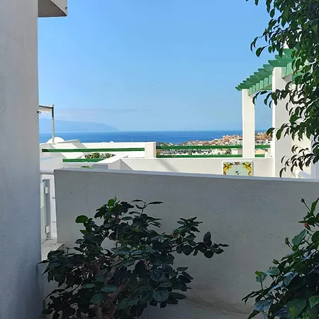 公寓 Ocean Retreat With Terrace And Tennis 阿德耶