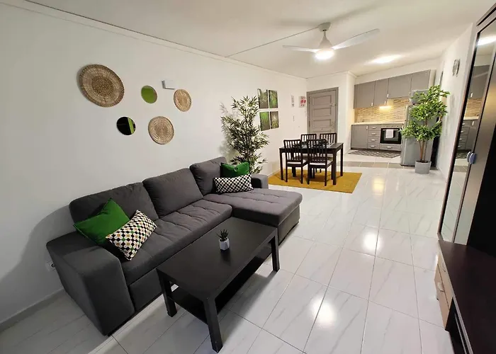 公寓 Ocean Retreat With Terrace And Tennis